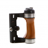 Pentax | 67 | Wooden Hand Grip |